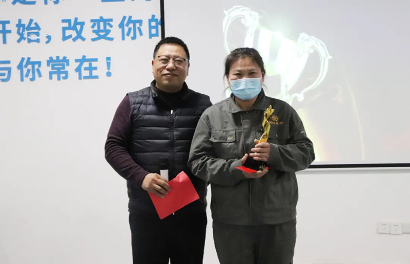 【深化變革，創(chuàng)新突破】潤達(dá)生物2024年度總結(jié)表彰大會(huì)圓滿結(jié)束！